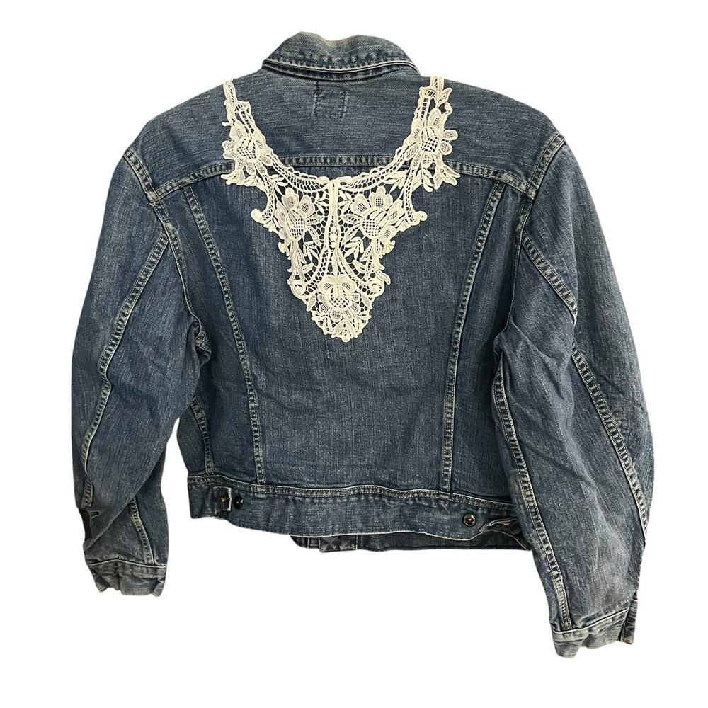 Vtg Lee Sanforized Women's M lace applique blue union made denim jacket - Picture 2 of 12